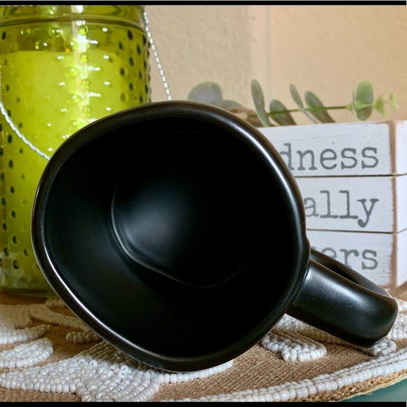 NEW Rae Dunn ‘One Tough Mother’ Black Mug - Picture 3 of 5